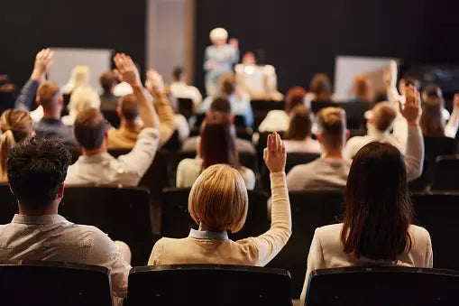 Broken to Bulletproof 6-Day Live Seminar - professional attendees at elite seduction training